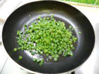 豆角煎鸡蛋的做法步骤7