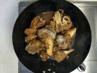 酱烧大棒骨的做法步骤9